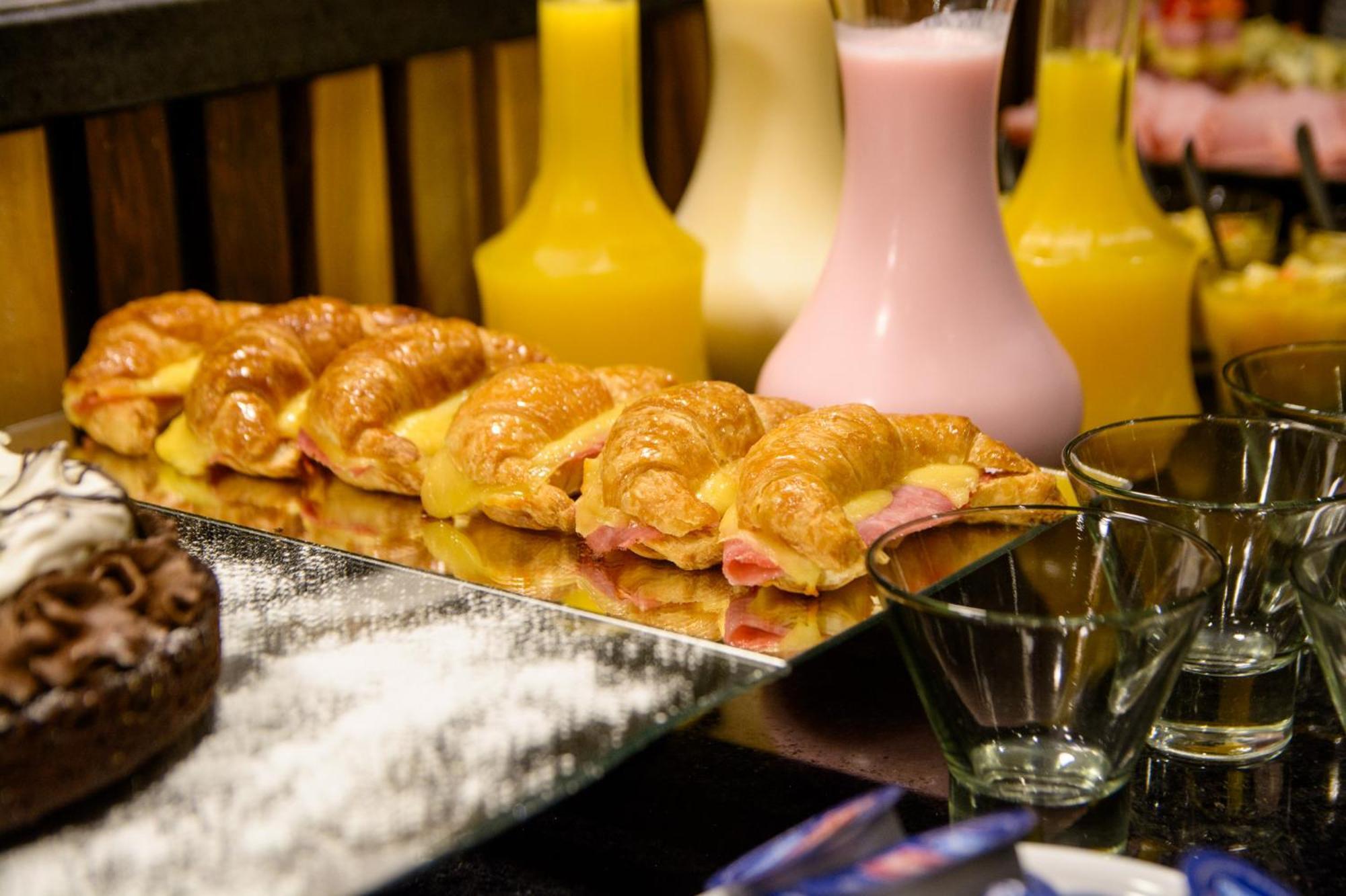 Apart Hotel Jorge I Santiago del Estero Zewnętrze zdjęcie